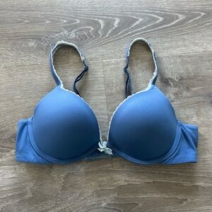 Victoria's Secret Body By Victoria Push Up Bra with Lace Detail Size 34B